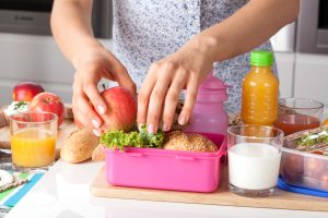 Como preparar alimentos saudáveis para a volta às aulas