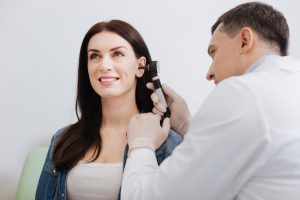 Conheça dicas simples que ajudam a manter uma boa saúde auditiva